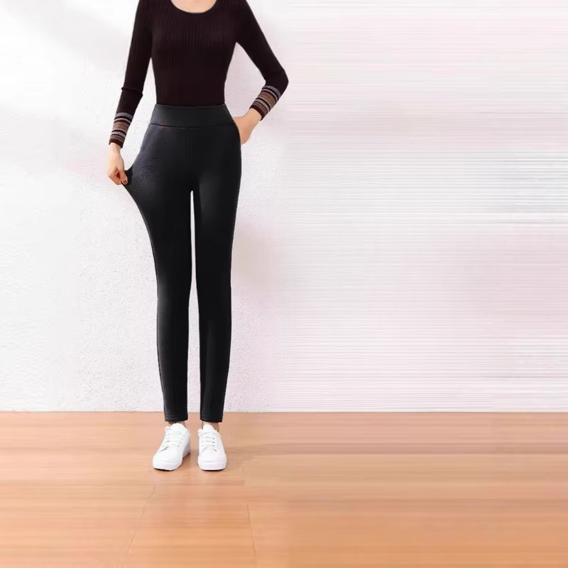 Women's High Waisted Sherpa Fleece Lined Thermal Leggings with Tummy Control for Winter Running and Cold Weather Wear