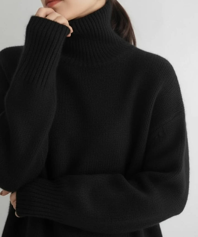 Women's Oversized Cashmere Turtleneck Sweater