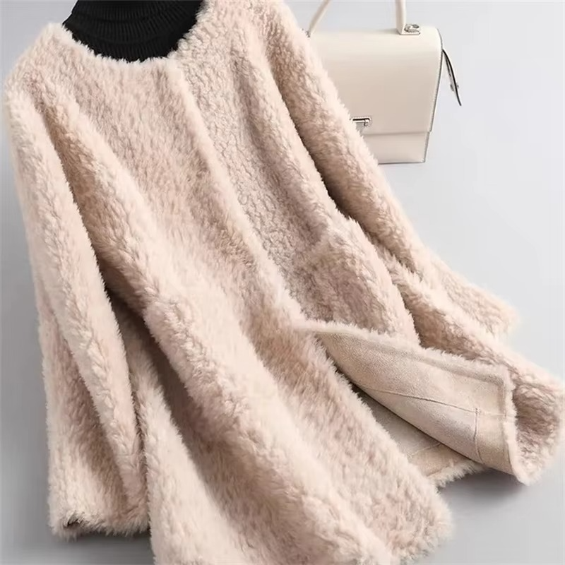 2025 Winter Women’s Mid Length Plush Faux Lamb Fur Coat Cardigan