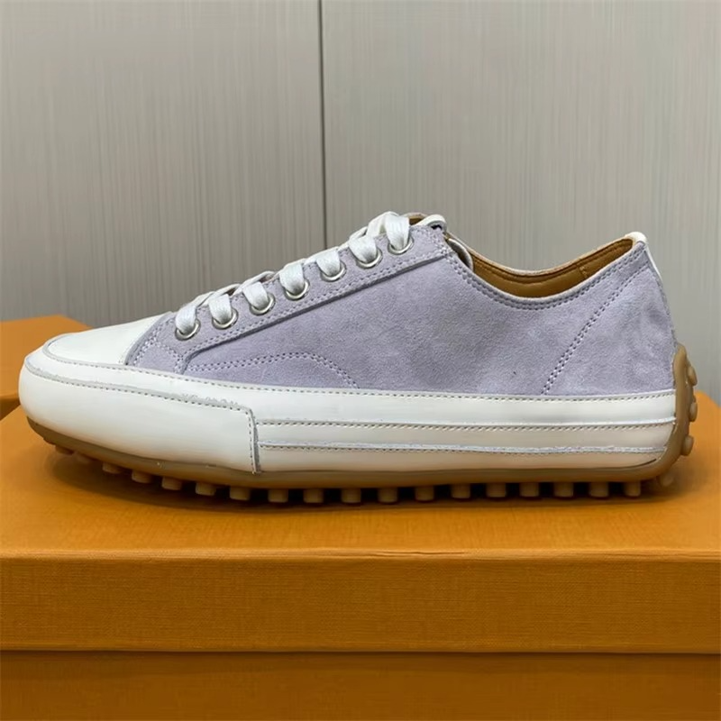 Women's Casual Sports Shoes with Round Toe and Cross Lacing