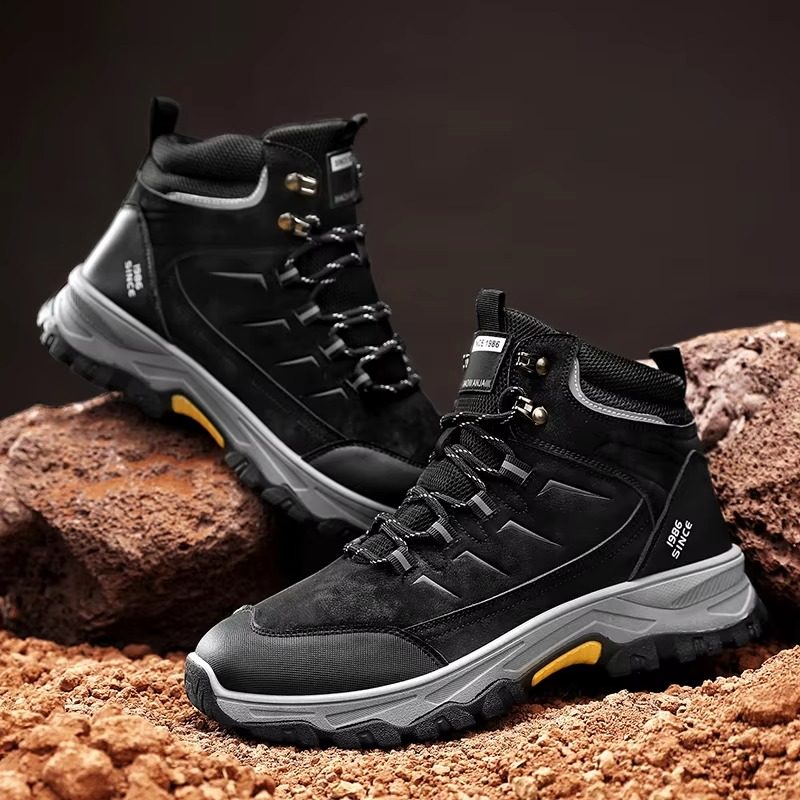 Men's Suede Outdoor Hiking Shoes for Walking and Camping