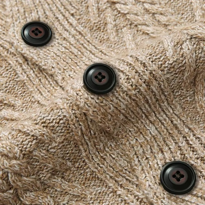 Men's Slim Fit Solid Color Knit Cardigan Coat for Autumn and Winter