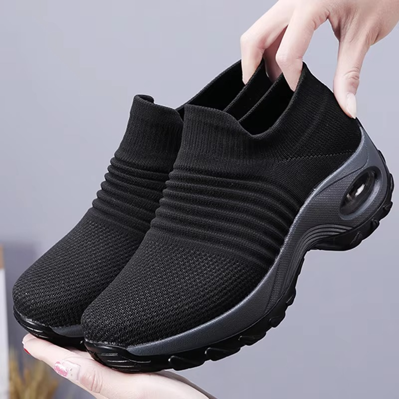 Women’s Black Mesh Platform Sneakers — Breathable Walking & Gym Shoes