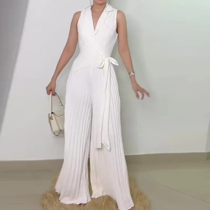 Elegant Lapel High Waist Sleeveless Romper with Pleated Wide Leg Design