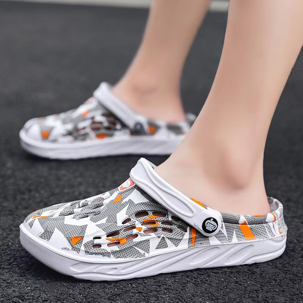 2025 Comfortable Clog Sandals for Men and Women Lightweight Breathable Slip On Shoes