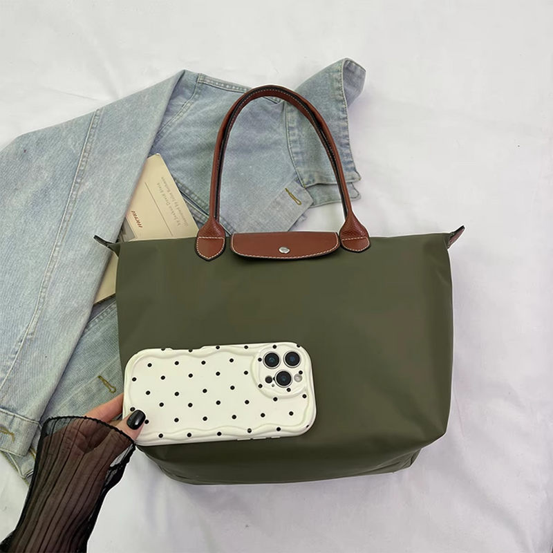 Minimalist Nylon Shoulder Tote Bag for Women with Large Capacity and Reinforced Strap