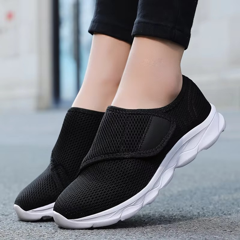Orthopedic Casual Walking Shoes for Wide Feet and Swelling – Soft, Adjustable, Diabetic-Friendly Comfort
