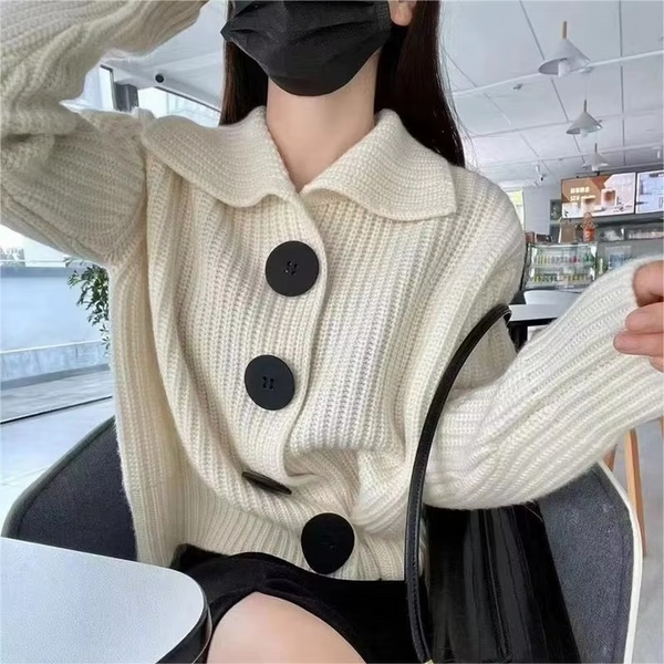 Women's Retro Lapel Knitted Cardigan Sweater with Large Buttons