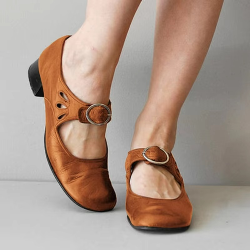 Retro Low Heel Women’s Dress Shoes with Soft Sole and Buckle Strap