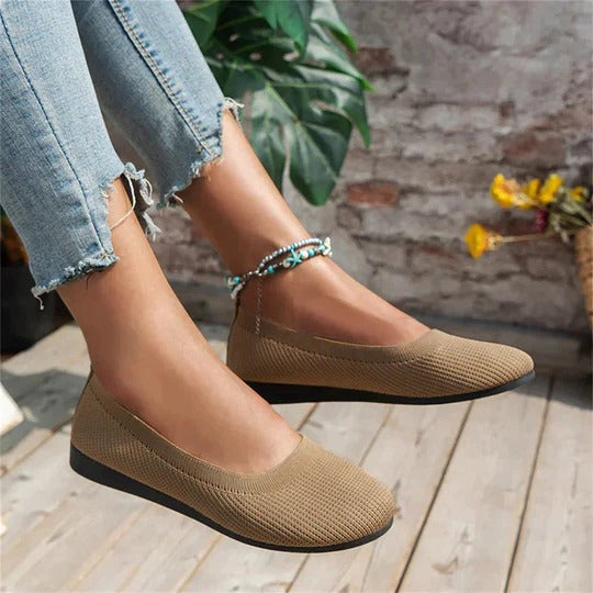 Women’s Slip-On Shoes