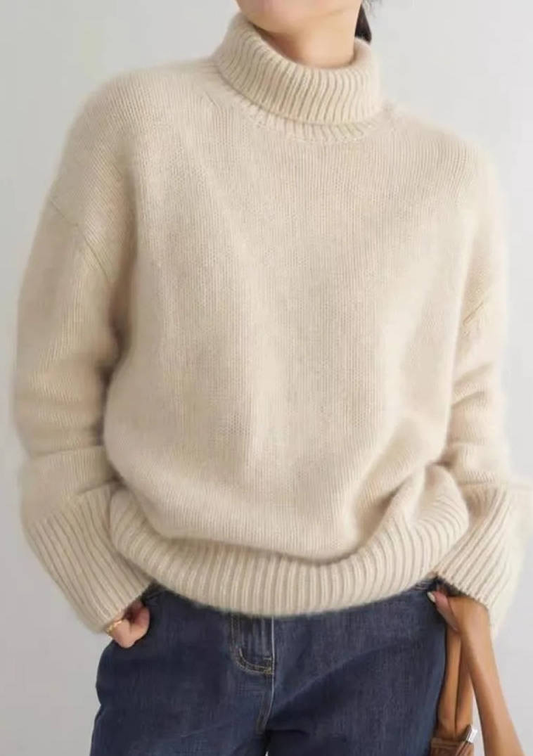 Women's Oversized Cashmere Turtleneck Sweater