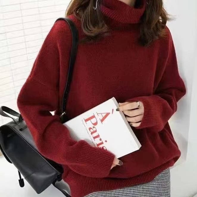Women's Oversized Cashmere Turtleneck Sweater
