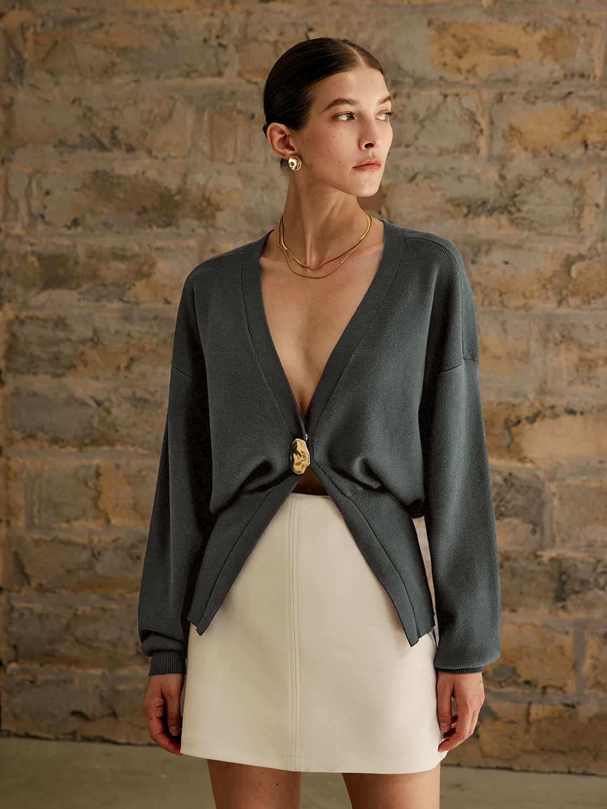 Golden Button Plain Cardigan – ForestFieldFashion