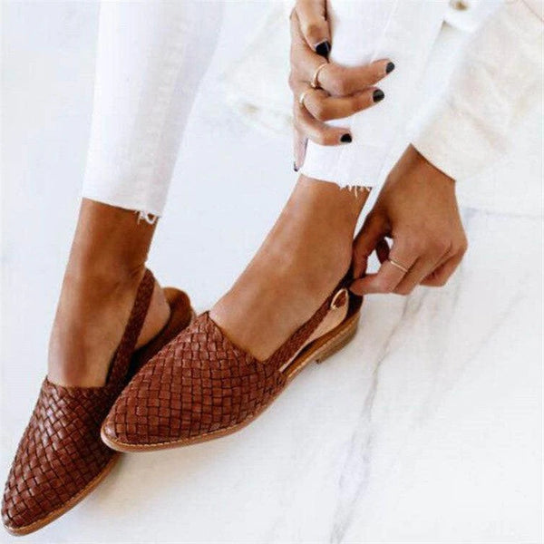 Closed-toe woven flats
