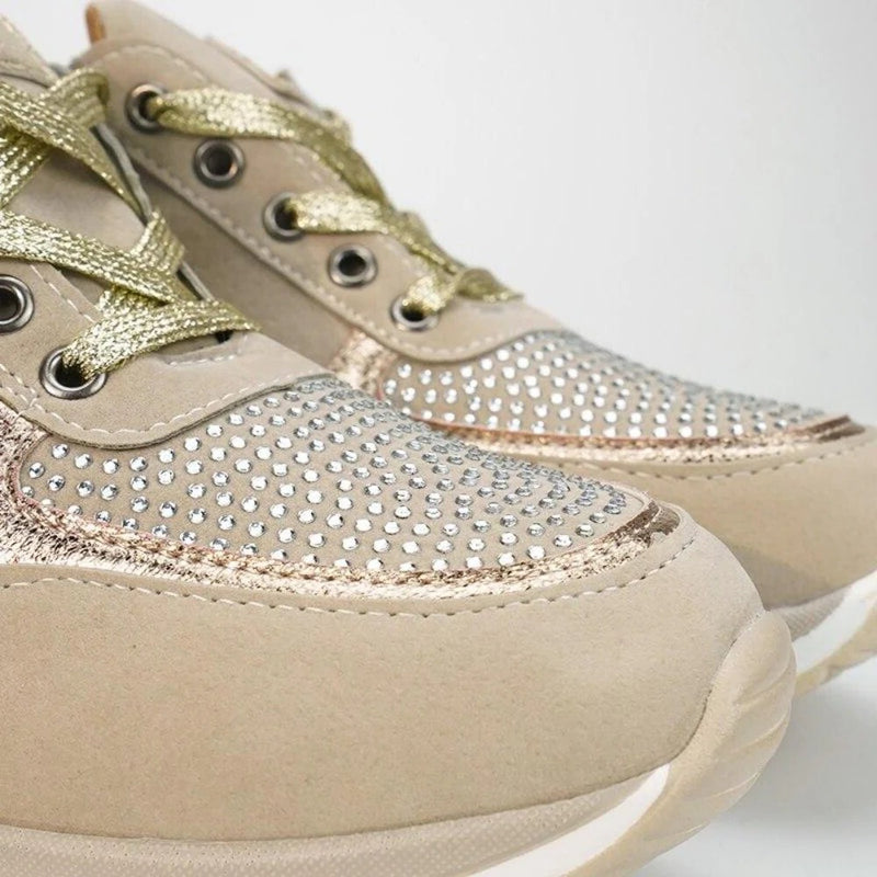 Women’s Walking Shoes