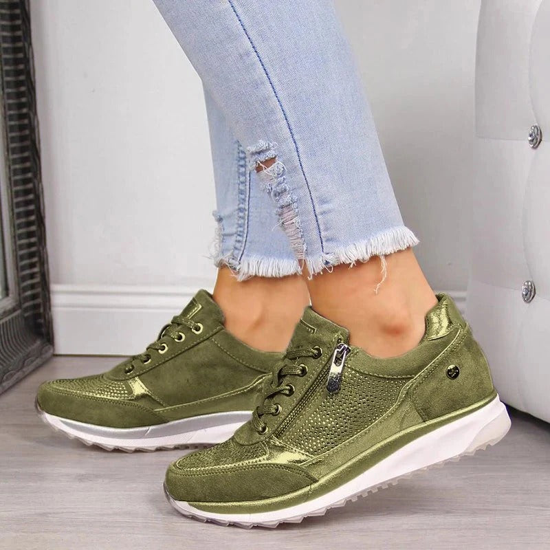 Women’s Walking Shoes