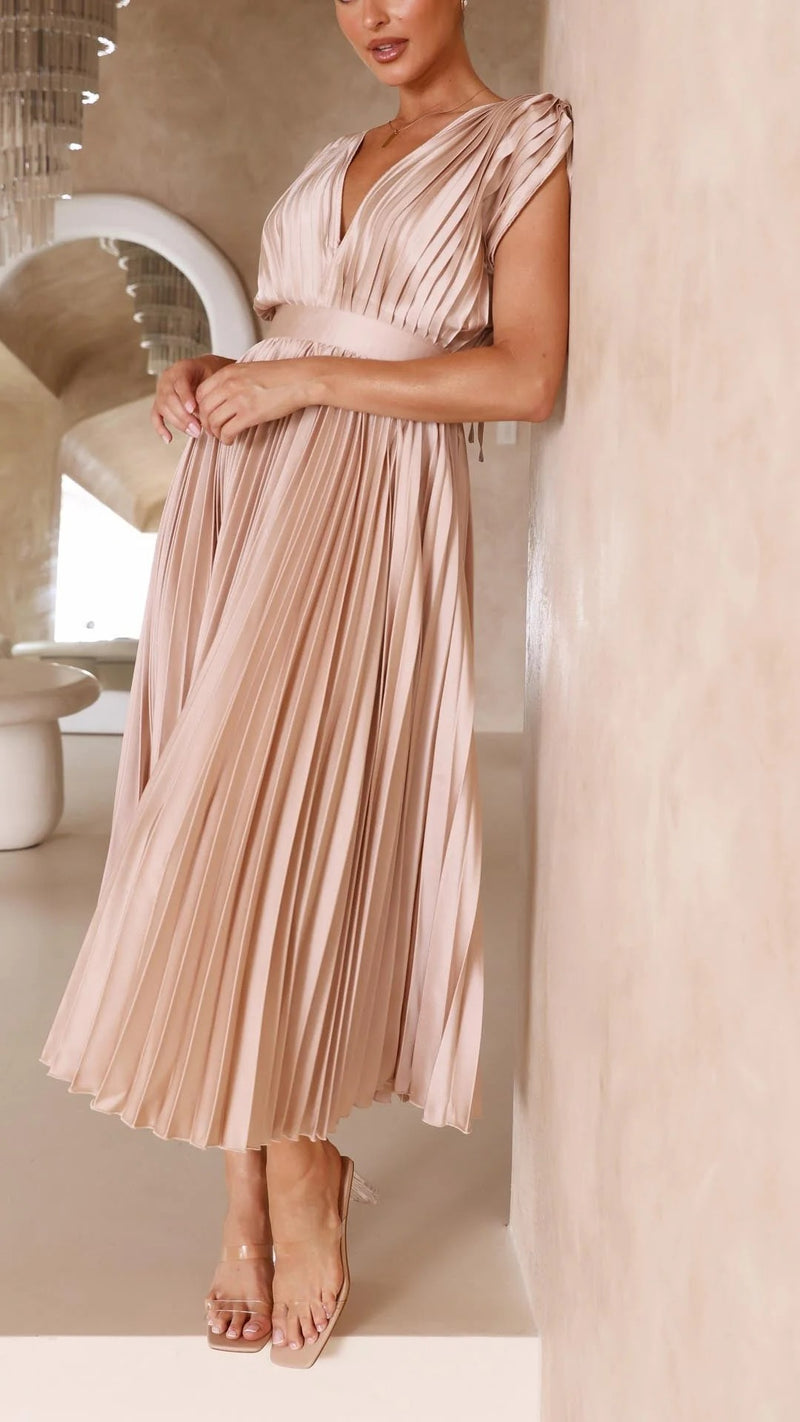 Women's Pleated V-Neck Maxi Dress