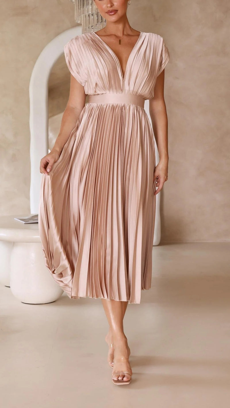 Women's Pleated V-Neck Maxi Dress