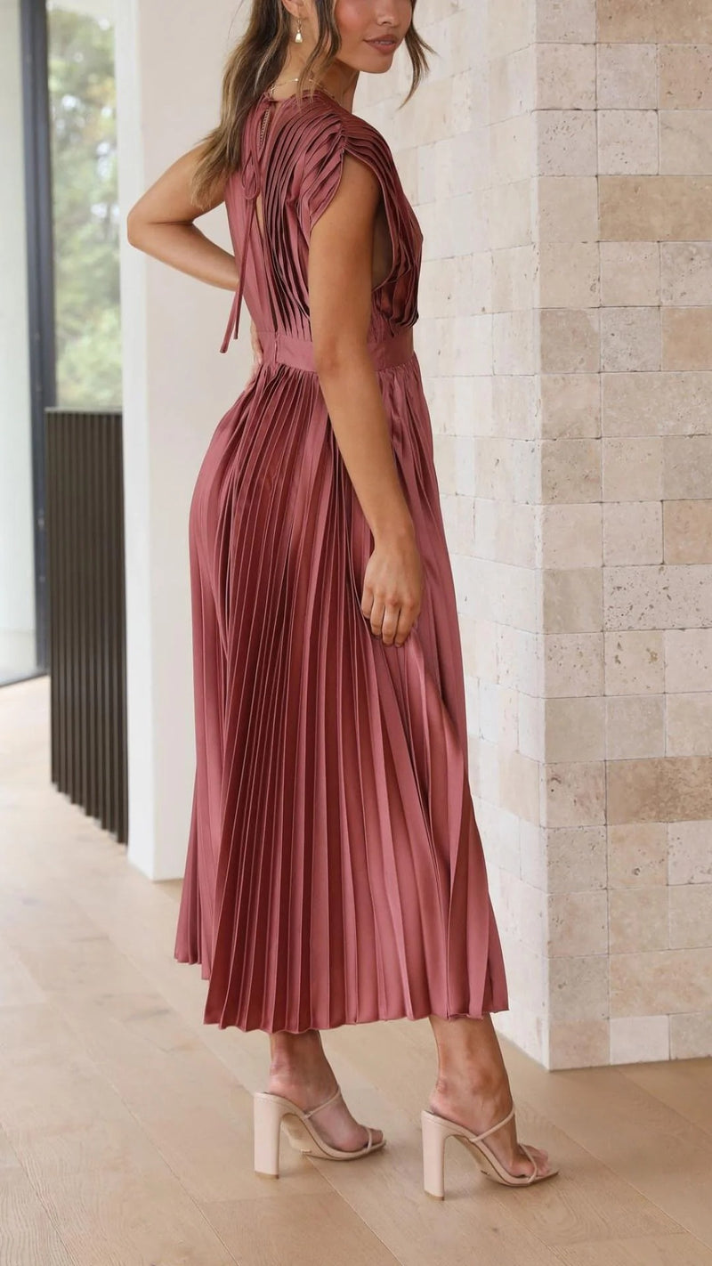 Women's Pleated V-Neck Maxi Dress
