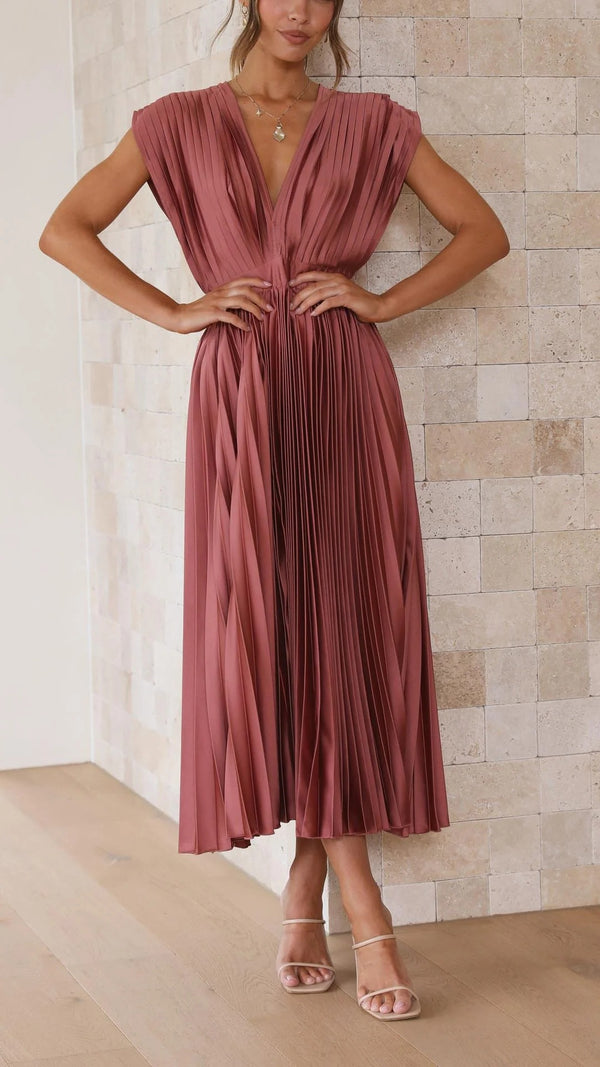 Women's Pleated V-Neck Maxi Dress