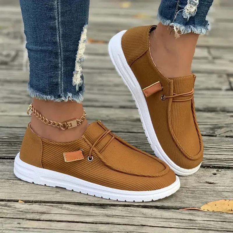 Women’s Slip-On Hiking Boots