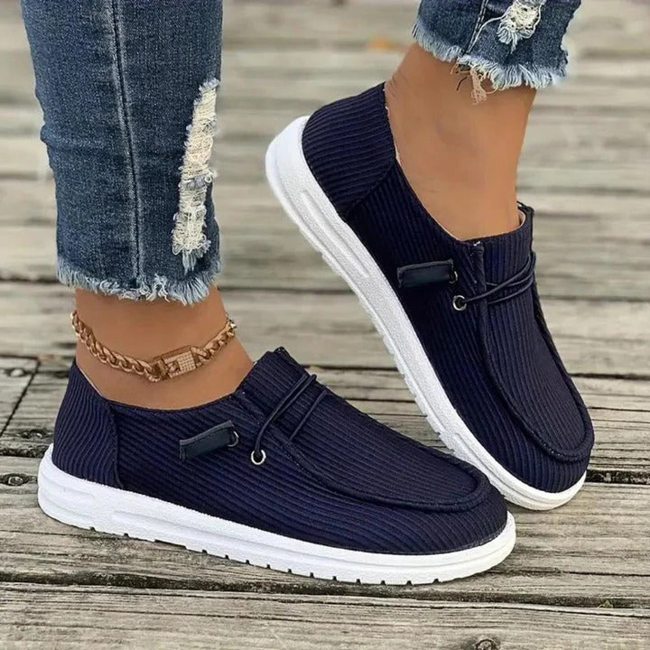 Women’s Slip-On Hiking Boots