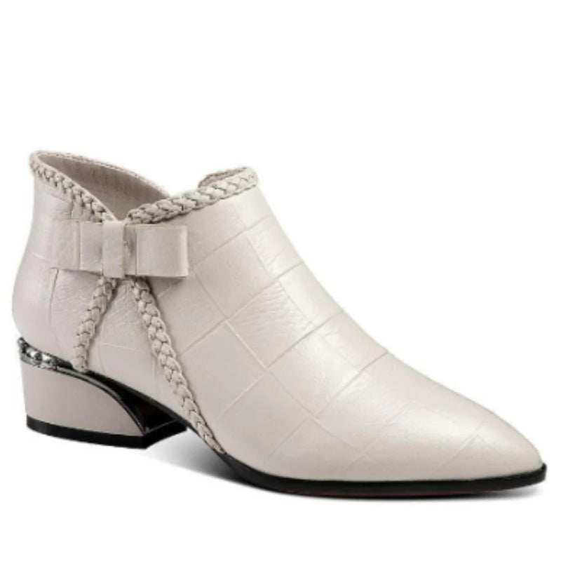 Women’s Ankle-Length Shoes