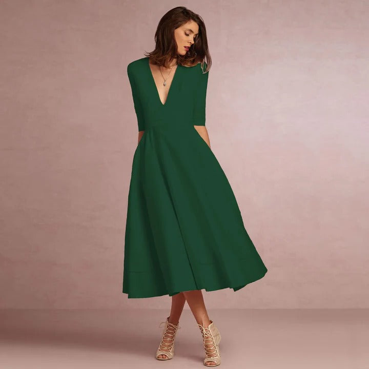 Women’s Modern Sleeveless Princess Dress