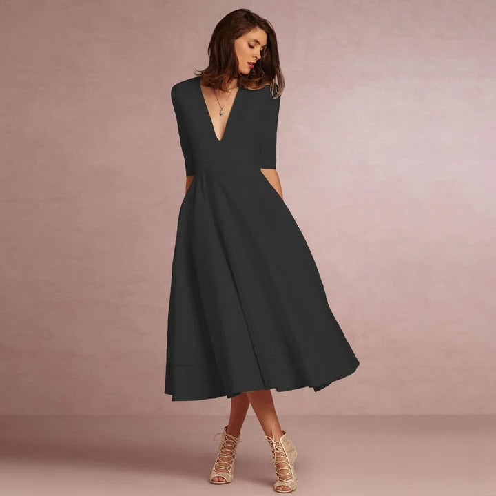 Women’s Modern Sleeveless Princess Dress