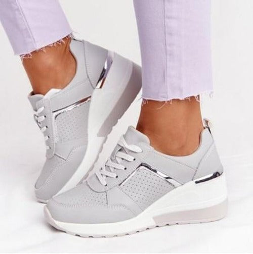 Casual Lace-Up Shoes