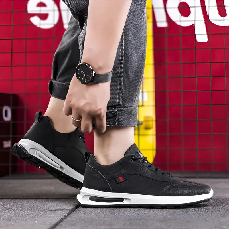 Men’s Casual Comfort Shoes