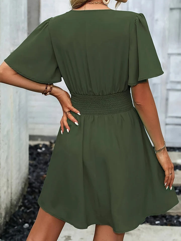 V-neck ruched waist dress