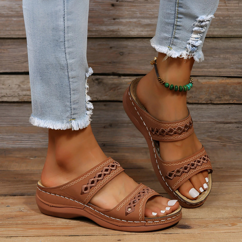 Women's Supportive Everyday Sandals