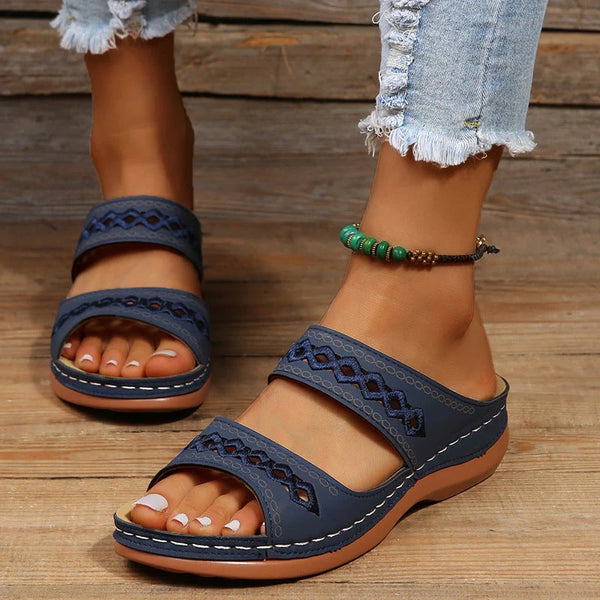 Women's Supportive Everyday Sandals