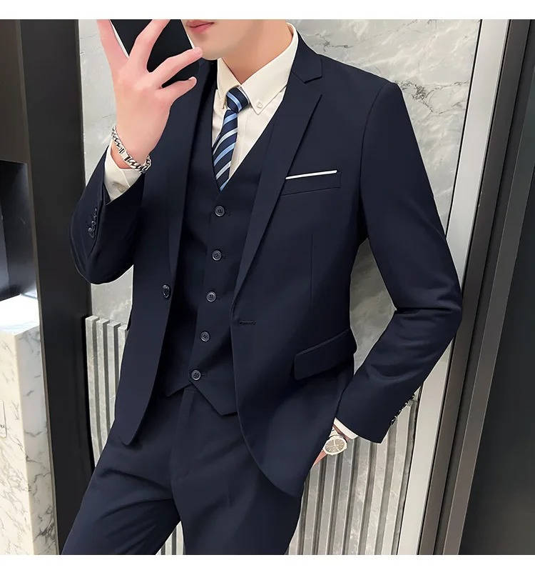 Men's Slim Fit Three Piece Suit For Business And Formal Events